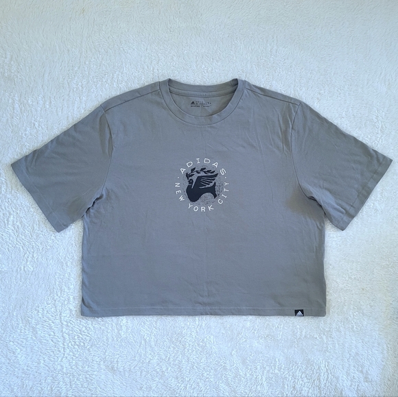 Adidas New York City🏙 Peace Dove🕊 Tee👕 - NWT - Picture 11 of 14